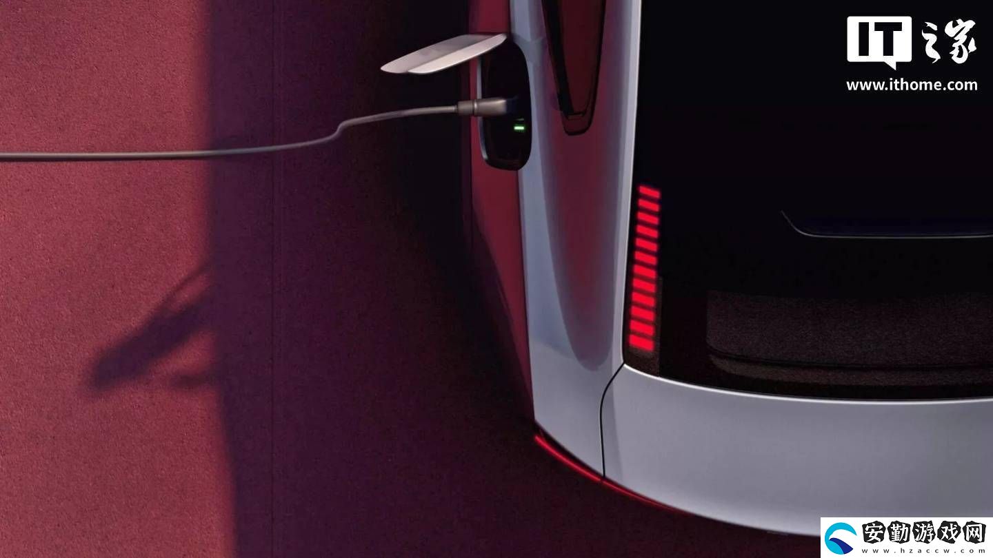 沃爾沃ES90純電旗艦轎車來襲！分體式尾燈設計